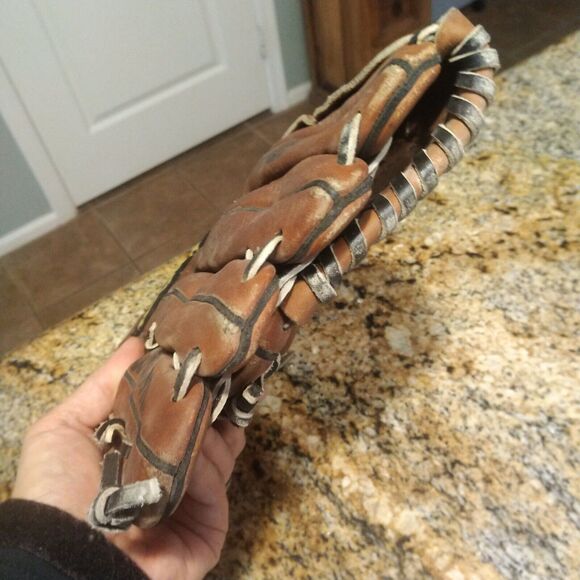 Rare Wilson Baseball Glove A9616 FP3 Fast Pitch 12.5'' LHT Left Throw Steerhide - Picture 4 of 11